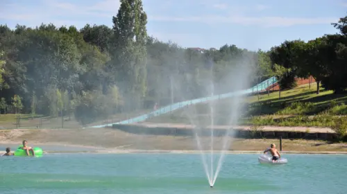 Campsite Les 3 Lacs du Soleil - Trept, Rhône-Alpes, France